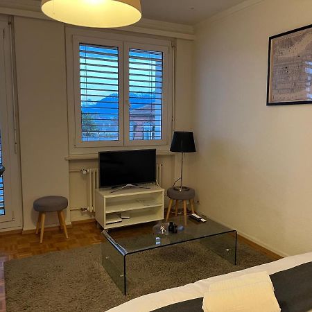 Beautiful Studio 2 Minutes From The Train Station Apartment Lausanne Exterior foto